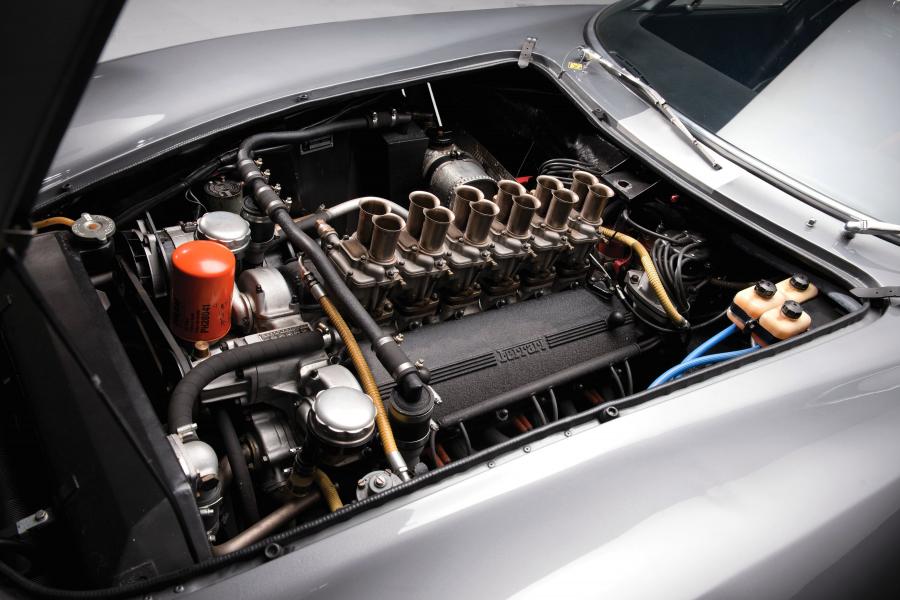 Моторный отсек Ferrari 275 GTB Competizione Speciale (06701) 1964 года  (фото 9 из 26)